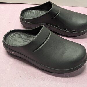 OOFOS unisex clog M8 W10 EU 41